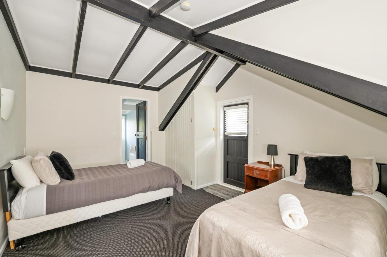 Springfield Rise Lodge - Rotorua Holiday Home Zewnętrze zdjęcie